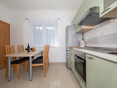 Apartment Two bedroom apartment with terrace and sea view Igrane, Makarska A-17292-c - Outdoor photo 7