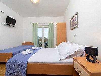 Apartment Two bedroom apartment with terrace and sea view Igrane, Makarska A-17292-c - Outdoor photo 13
