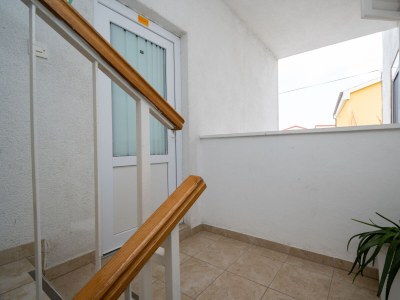 Apartment One bedroom apartment with terrace and sea view Tkon, Pašman A-17360-b - Outdoor photo 7