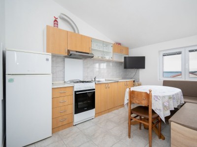 Apartment One bedroom apartment with terrace and sea view Tkon, Pašman A-17360-b - Outdoor photo 13