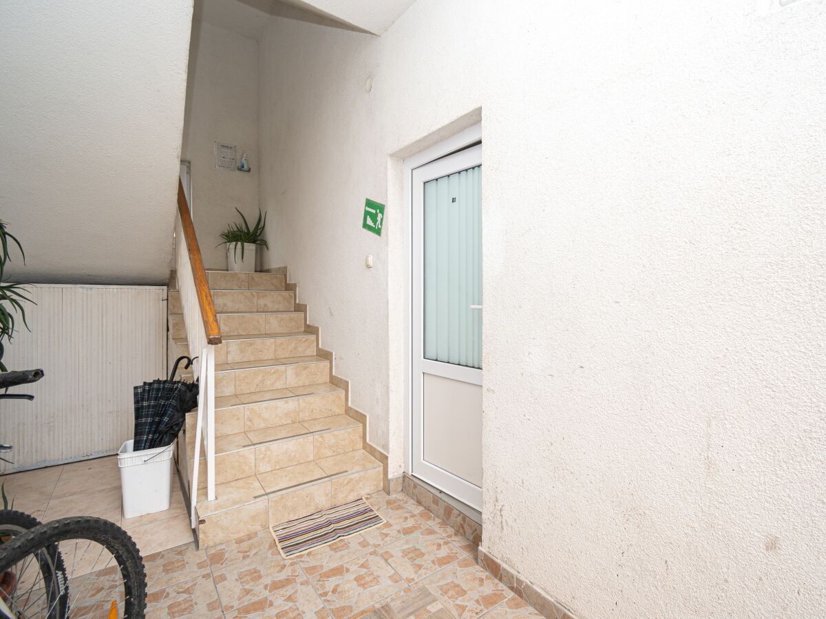 Apartment One bedroom apartment with terrace and sea view Tkon, Pašman A-17360-c - Outdoor photo 5