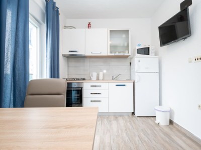 Apartment One bedroom apartment with terrace and sea view Tkon, Pašman A-17360-c - Outdoor photo 12