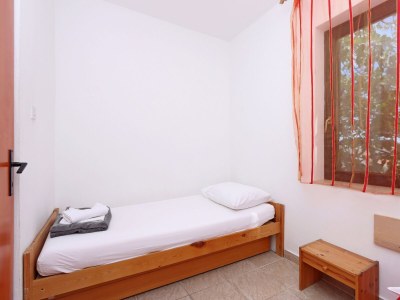 Apartment Two bedroom apartment with terrace and sea view Pag A-18345-a - Outdoor photo 20