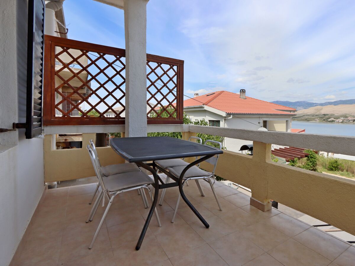 Apartment Two bedroom apartment with terrace and sea view Pag A-18345-b