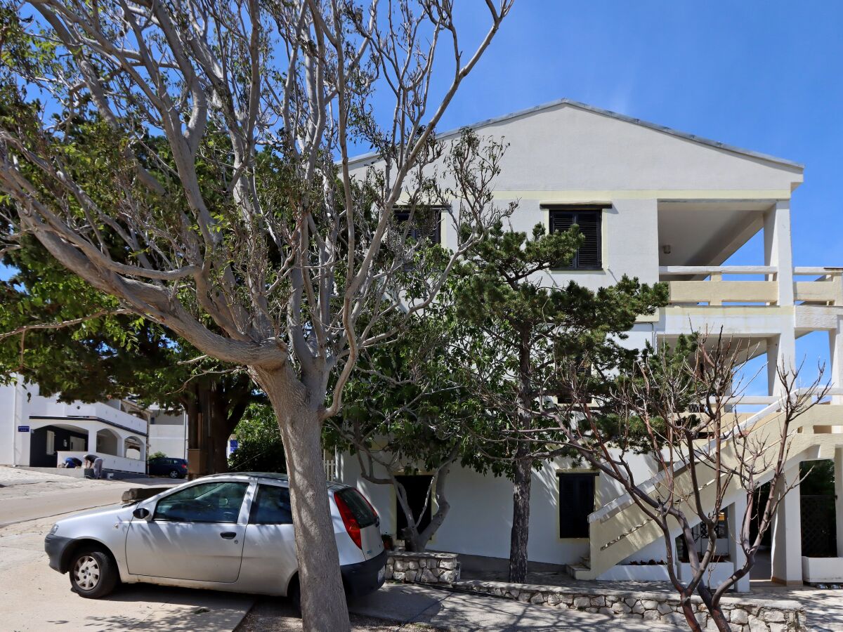 Apartment Two bedroom apartment with terrace and sea view Pag A-18345-b - Outdoor photo 3