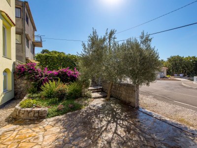 Apartment Two bedroom apartment with terrace Kraljevica A-17589-a - Outdoor photo 6