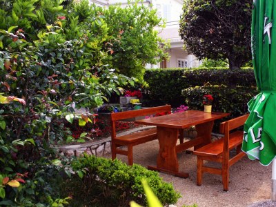 Apartment Two bedroom apartment near beach Barbat, Rab A-18462-a - Outdoor photo 7