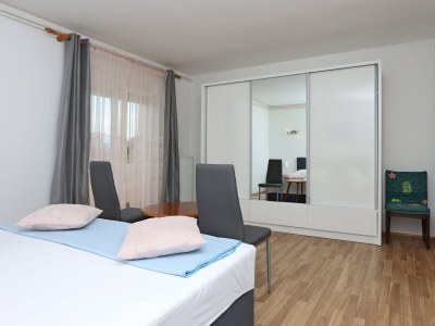 Apartment One bedroom apartment near beach Supetarska Draga - Gonar, Rab A-18650-b - Outdoor photo 22