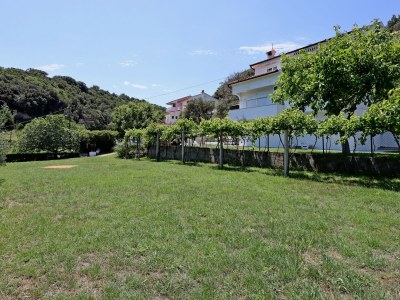 Apartment Two bedroom apartment near beach Supetarska Draga - Gonar, Rab A-18650-c - Outdoor photo 13