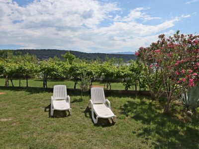Apartment Two bedroom apartment near beach Supetarska Draga - Gonar, Rab A-18650-c - Outdoor photo 33