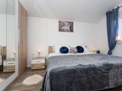 Apartment Two bedroom apartment with terrace and sea view Porat, Krk A-19349-b - Outdoor photo 7