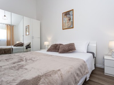 Apartment Two bedroom apartment with terrace and sea view Porat, Krk A-19349-b - Outdoor photo 10