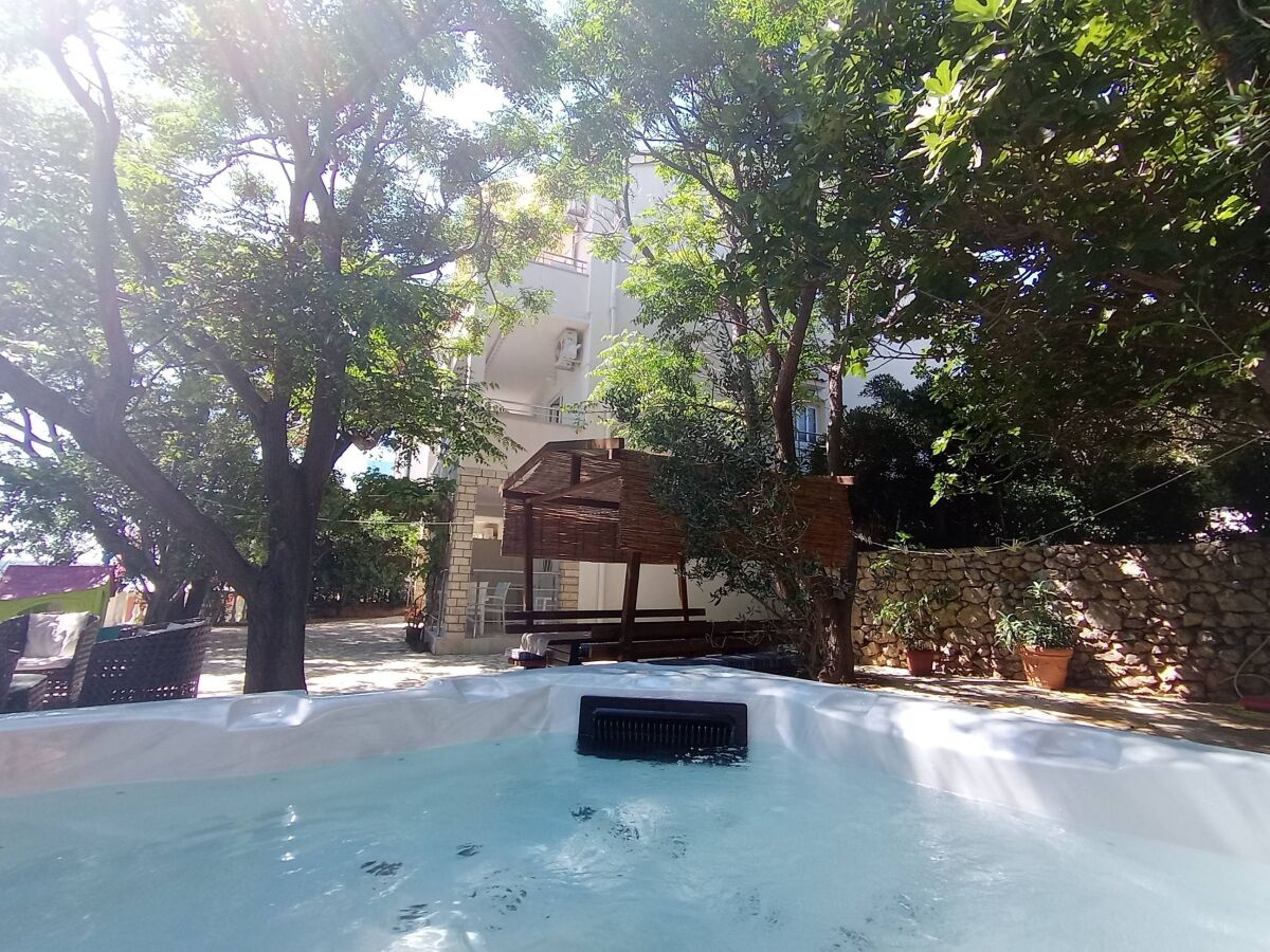 Apartment One bedroom apartment near beach Vidalići, Pag A-18936-a