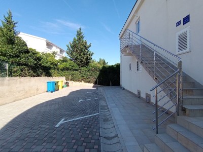 Apartment Two bedroom apartment near beach Vidalići, Pag A-18936-b - Outdoor photo 10