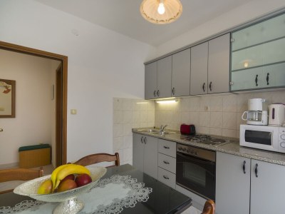 Apartment One bedroom apartment with terrace and sea view Poljica, Trogir A-19054-a - Outdoor photo 10