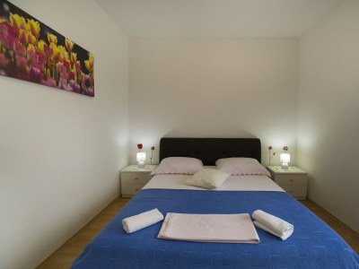 Apartment Two bedroom apartment with balcony and sea view Poljica, Trogir A-19054-b - Outdoor photo 16