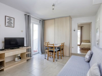 Apartment One bedroom apartment with terrace Jezera, Murter A-19056-a - Outdoor photo 15