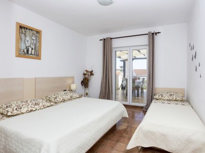 Apartment One bedroom apartment with terrace Jezera, Murter A-19056-a - Outdoor photo 21