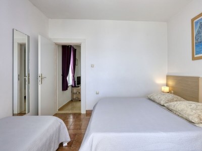 Apartment One bedroom apartment with terrace Jezera, Murter A-19056-b - Outdoor photo 23