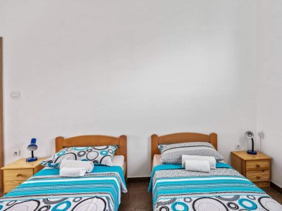 Holiday house Four-bedroom house with balcony and sea view Ražanj, Rogoznica K-19735 - Outdoor photo 13