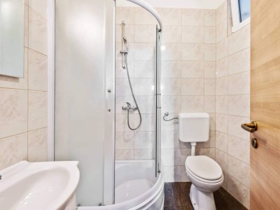 Holiday house Four-bedroom house with balcony and sea view Ražanj, Rogoznica K-19735 - Outdoor photo 16