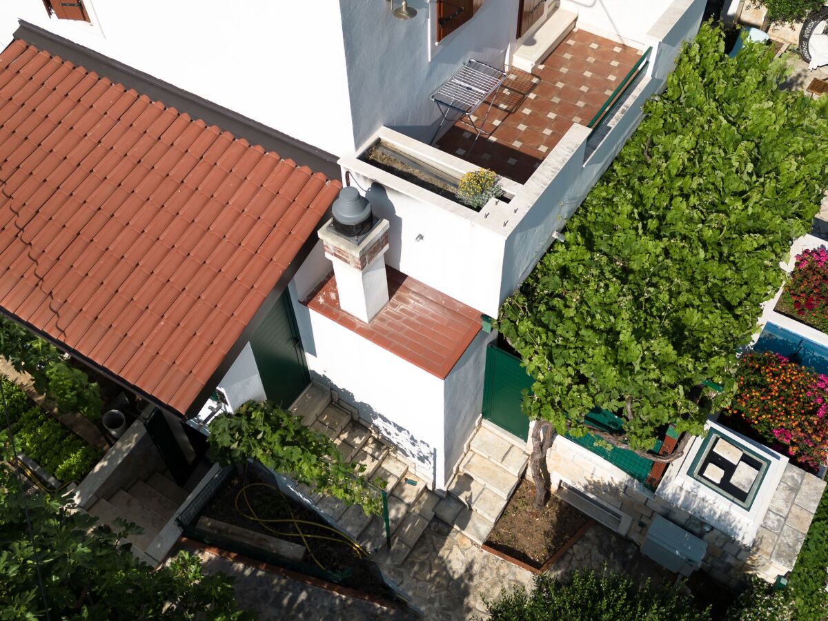 Holiday house Four-bedroom house with terrace and sea view Mravince, Split K-19827 - Outdoor photo 3