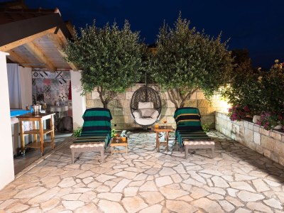 Holiday house Four-bedroom house with terrace and sea view Mravince, Split K-19827 - Outdoor photo 6