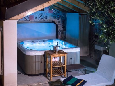 Holiday house Four-bedroom house with terrace and sea view Mravince, Split K-19827 - Outdoor photo 7