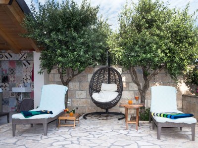 Holiday house Four-bedroom house with terrace and sea view Mravince, Split K-19827 - Outdoor photo 11