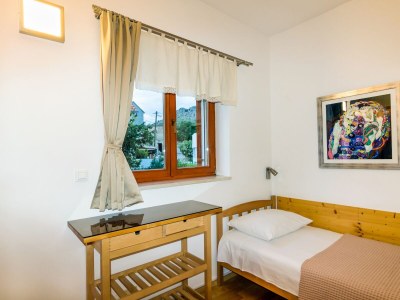 Holiday house Four-bedroom house with terrace and sea view Mravince, Split K-19827 - Outdoor photo 32