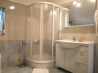 Apartment Two bedroom apartment with terrace Banjol, Rab A-11382-a - Outdoor photo 18