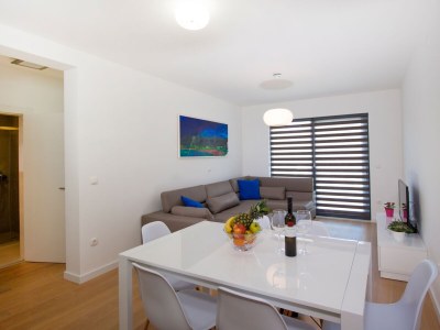 Apartment Two bedroom apartment with balcony Makarska A-19145-a - Outdoor photo 5