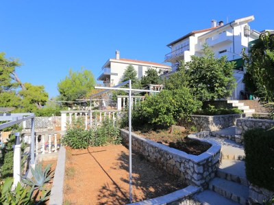 Apartment Two bedroom apartment near beach Okrug Donji, Čiovo A-19974-a - Outdoor photo 14