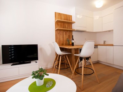 Apartment One bedroom apartment with air-conditioning Makarska A-19145-d - Outdoor photo 4