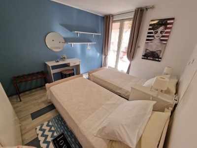 Apartment Two bedroom apartment with terrace and sea view Rovinj A-19183-b - Outdoor photo 15