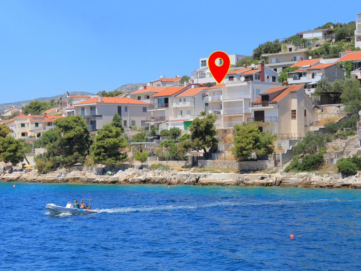 Apartment Two bedroom apartment near beach Okrug Donji, Čiovo A-19974-b