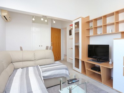 Apartment Two bedroom apartment near beach Okrug Donji, Čiovo A-19974-b - Outdoor photo 21