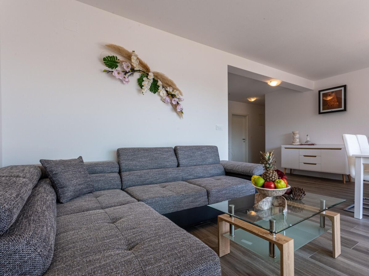 Apartment Two bedroom apartment with terrace and sea view Porat, Krk A-19349-a - Outdoor photo 3