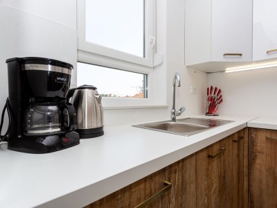 Apartment Two bedroom apartment with terrace and sea view Porat, Krk A-19349-a - Outdoor photo 9