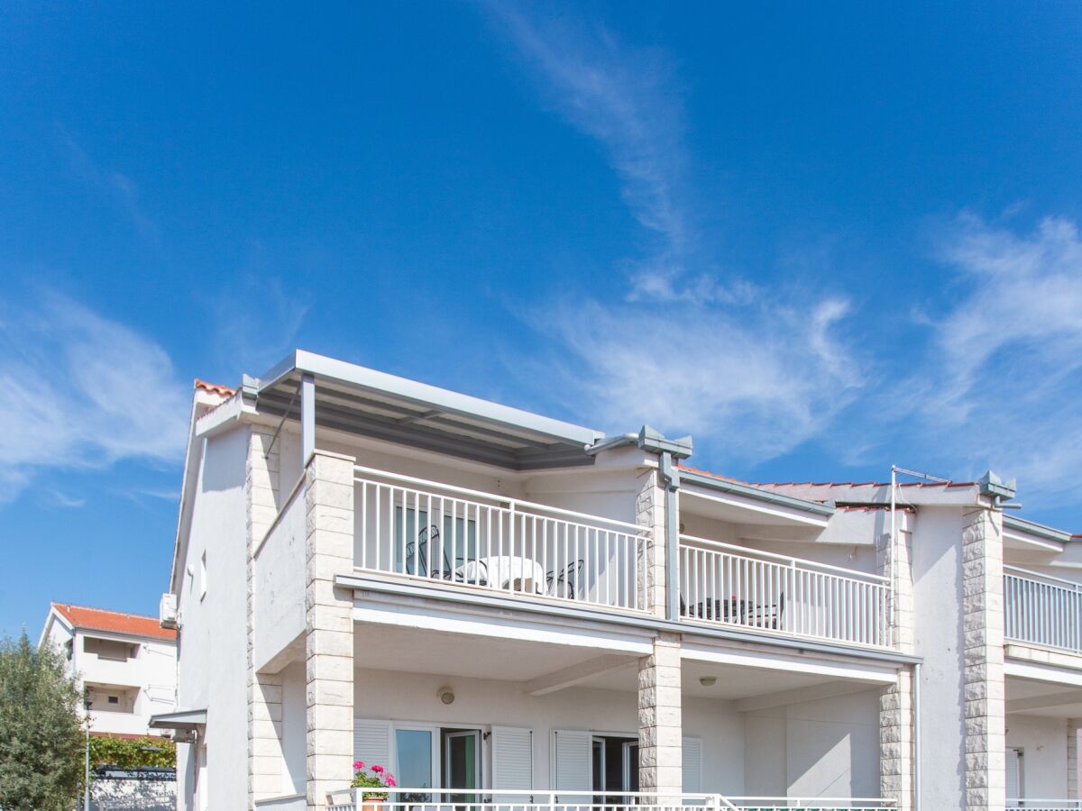 Apartment Three bedroom apartment with terrace and sea view Rogoznica A-20142-a - Outdoor photo 5