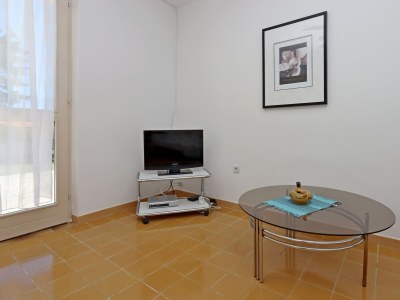 Apartment Three bedroom apartment with terrace and sea view Klenovica, Novi Vinodolski A-20174-a - Outdoor photo 6