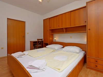 Apartment One bedroom apartment with terrace and sea view Rab A-20222-d - Outdoor photo 18