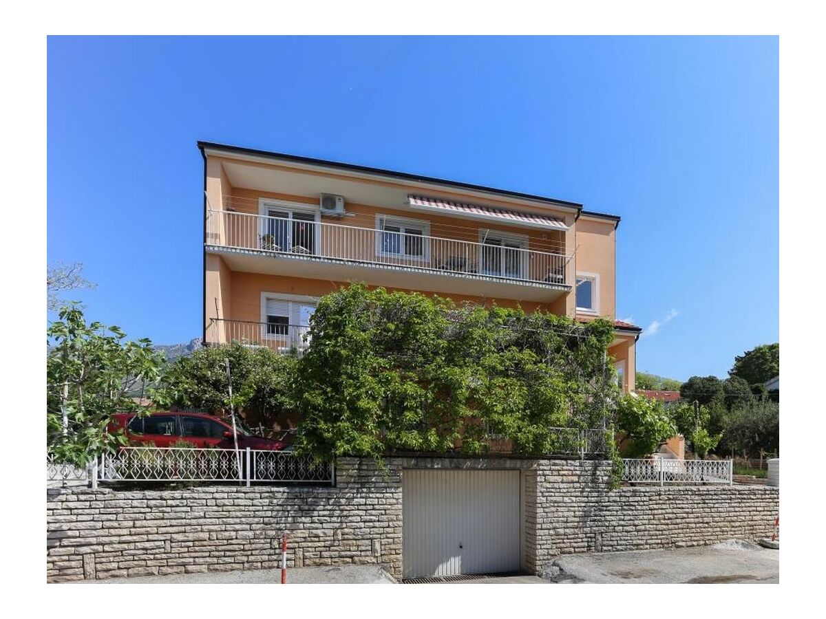 Apartment Three bedroom apartment with balcony and sea view Kaštel Gomilica, Kaštela A-20245-a - Outdoor photo 3