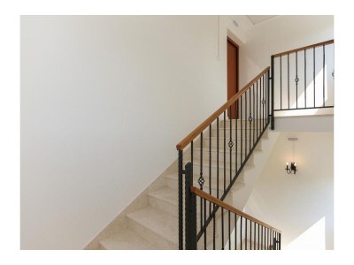 Apartment Three bedroom apartment with balcony and sea view Kaštel Gomilica, Kaštela A-20245-a - Outdoor photo 8