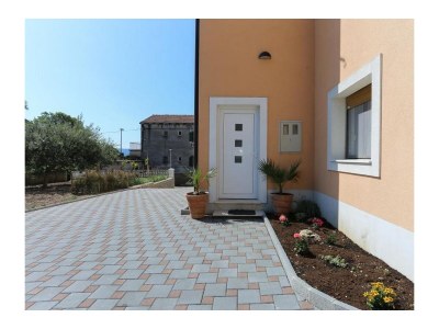 Apartment Three bedroom apartment with balcony and sea view Kaštel Gomilica, Kaštela A-20245-a - Outdoor photo 9