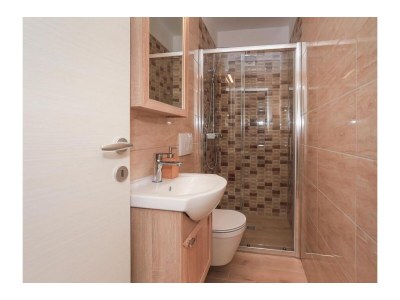 Apartment Three bedroom apartment with balcony and sea view Kaštel Gomilica, Kaštela A-20245-a - Outdoor photo 24