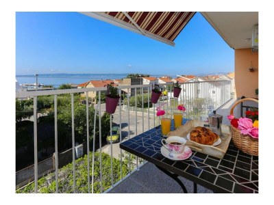 Apartment Three bedroom apartment with balcony and sea view Kaštel Gomilica, Kaštela A-20245-a - Outdoor photo 26