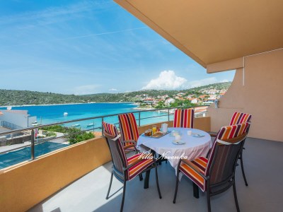 Apartment Two bedroom apartment with terrace and sea view Kanica, Rogoznica A-20298-a in Rogoznica - Apartment