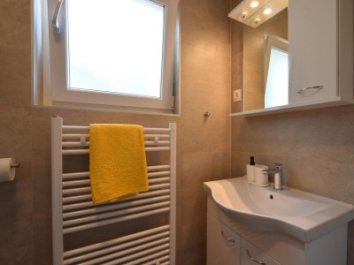 Apartment One bedroom apartment with terrace Čižići, Krk A-20348-a - Outdoor photo 11