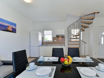 Apartment Two bedroom apartment near beach Nin, Zadar A-13172-b - Outdoor photo 9